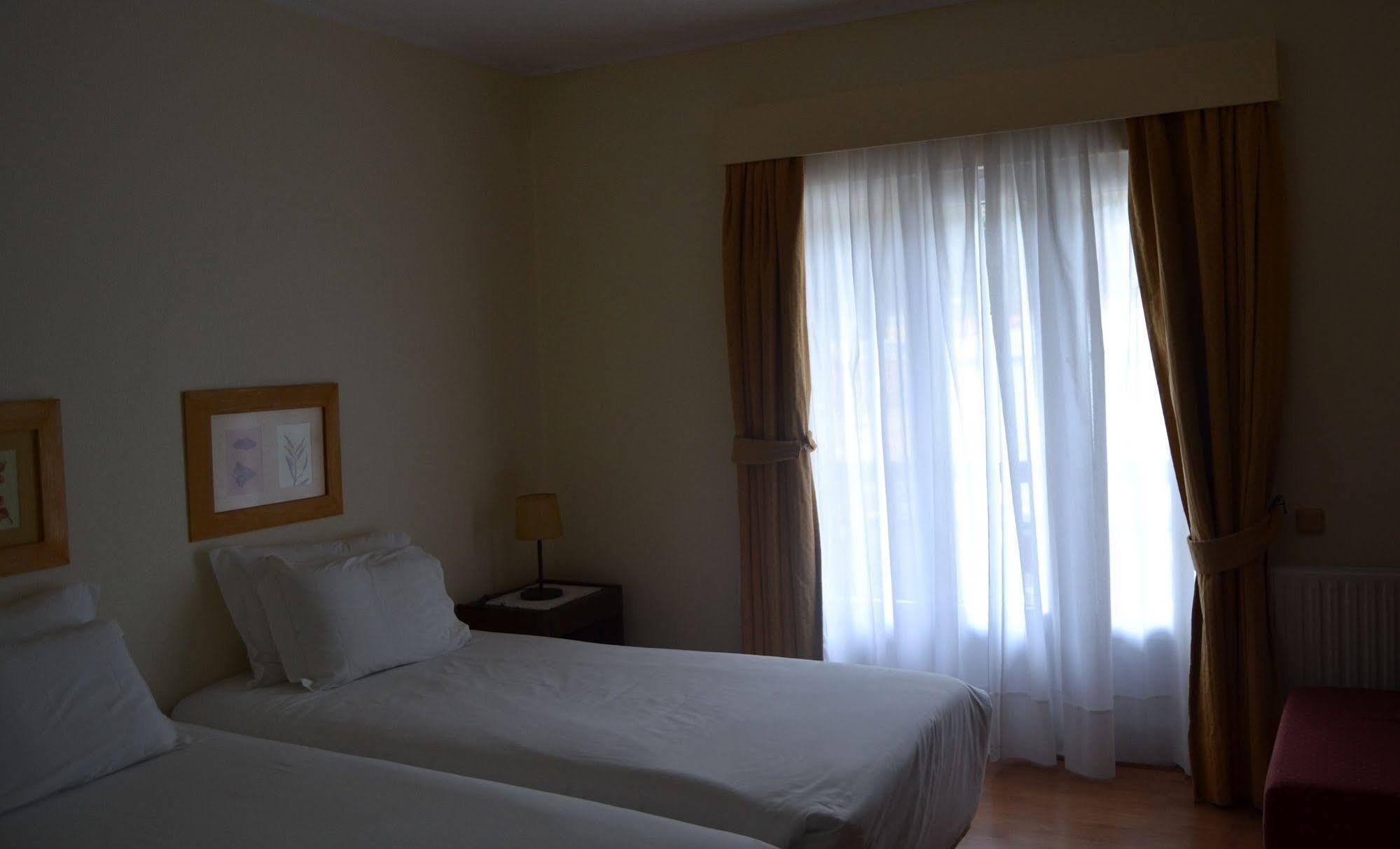 Hotel Carvalho Araujo Герес Экстерьер фото